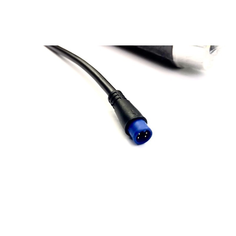 Poing d'accélération + poing gauche